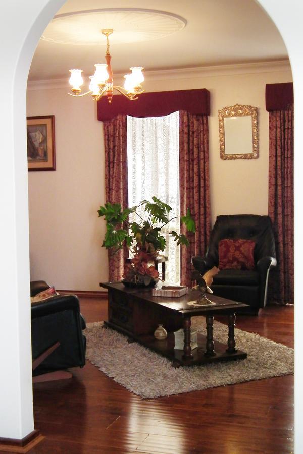 The Spanish Guesthouse For Rooms Only Perth Kültér fotó